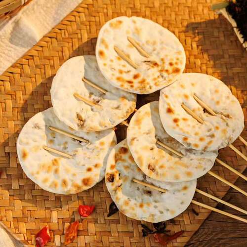 新品梅干菜扣肉烧烤小饼商用半成品手工锅盔馅饼酥饼早餐手抓饼