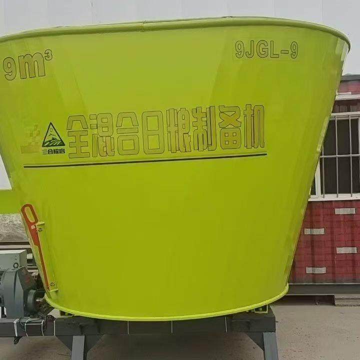 精饲料搅拌机全混合日粮制备机饲料搅拌机拌草机牛羊饲料,畜牧/养殖物资,特种养殖设备,淘宝优惠券,粉丝福利购,淘宝优惠卷