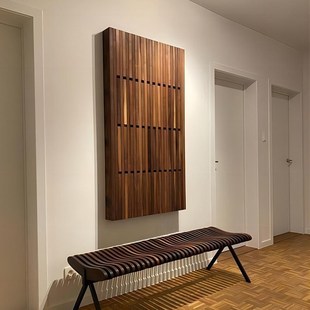 黑胡桃木钢琴键挂衣架入户门后衣帽架玄关置物架节省空间实木挂衣