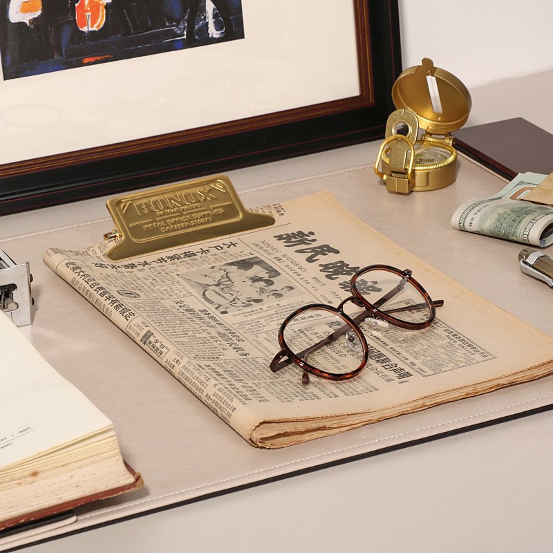 样板间书房装饰品摆件办公书桌垫板写字板阅读主题组合软装摆设品