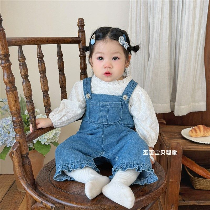 女宝宝春装套装牛仔背带裤两件套洋气超萌婴幼儿一岁外出小童春季