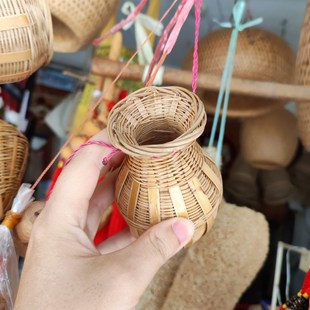 竹编蝈蝈笼子装蚱蜢蚂蚱蛐蛐蟋蟀昆虫有盖笼画眉鸟笼配件笼子虫具