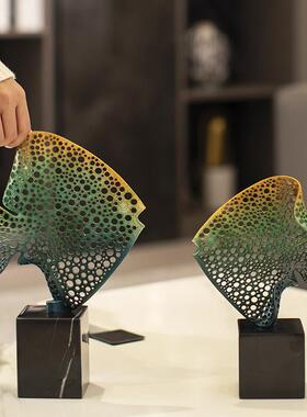 现代简约渐变鱼装饰摆件创意客厅玄关书房家居软装饰品乔迁礼品