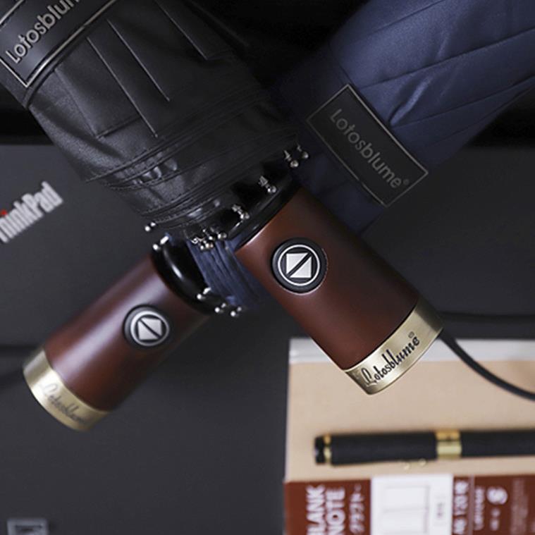 德国新款十骨加固防风黑胶防晒三折全自动晴雨伞复古木柄男女雨伞