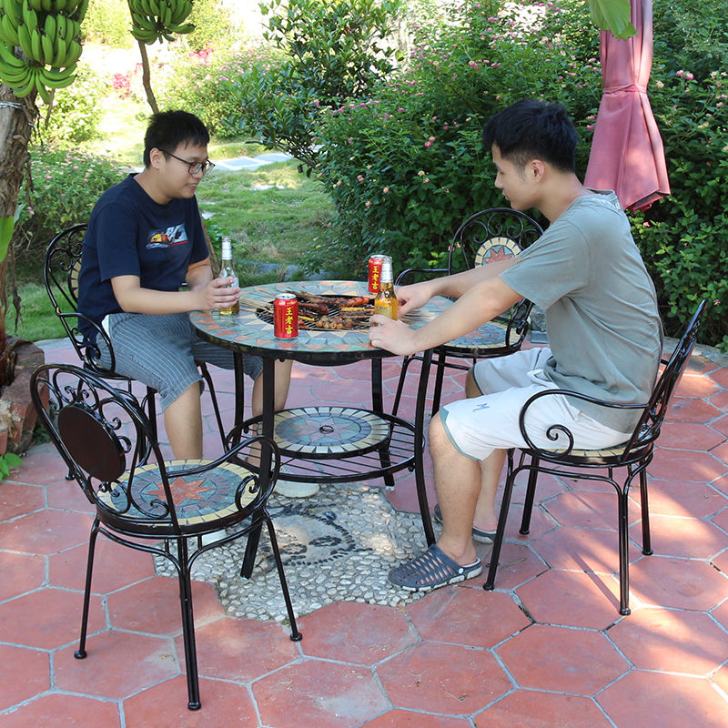 户外烧烤桌椅组合室外露天庭院花园阳台休闲炭烤桌家用圆形烤肉台
