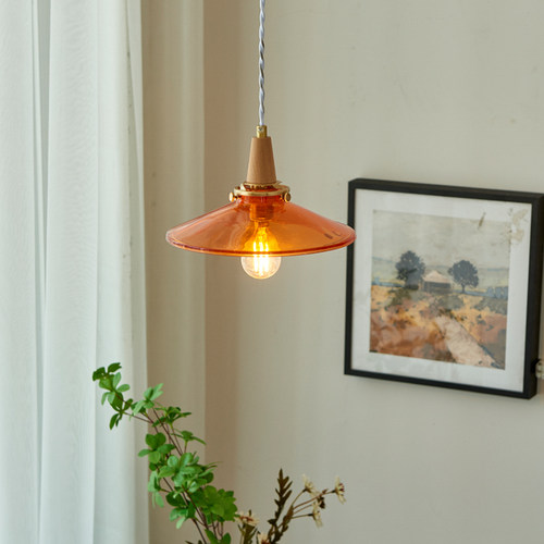日式吊灯橙色奶茶店玻璃喇叭法式中古怀旧饭厅床头铜北欧原木吊灯