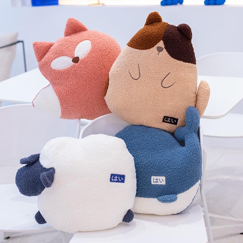 卡通鲸鱼午睡枕被子汽车抱枕被子两用靠垫被大号靠枕珊瑚绒空调毯