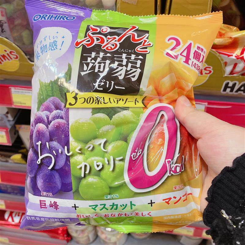 新货日本进口蒟蒻果汁果冻水蜜桃青提葡萄低卡0脂无糖儿童可吸果