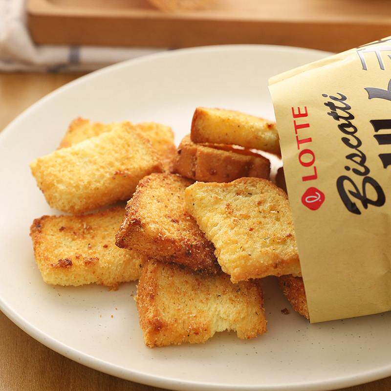 新货韩国进口LOTTE乐天蒜香披萨味烤面包片酥性葱香面包干零食小