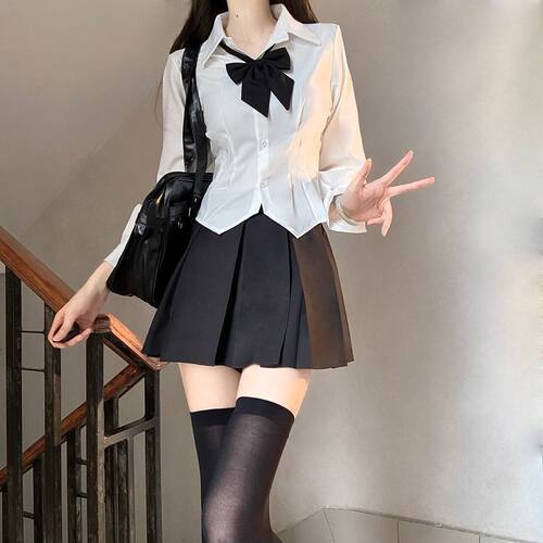战衣管理局灰色纯欲辣妹风JK制服