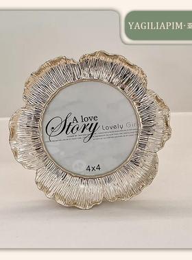 亚居良品/YaJu 轻奢风高档桌面金属玄关摆件床头相框复古单面圆形