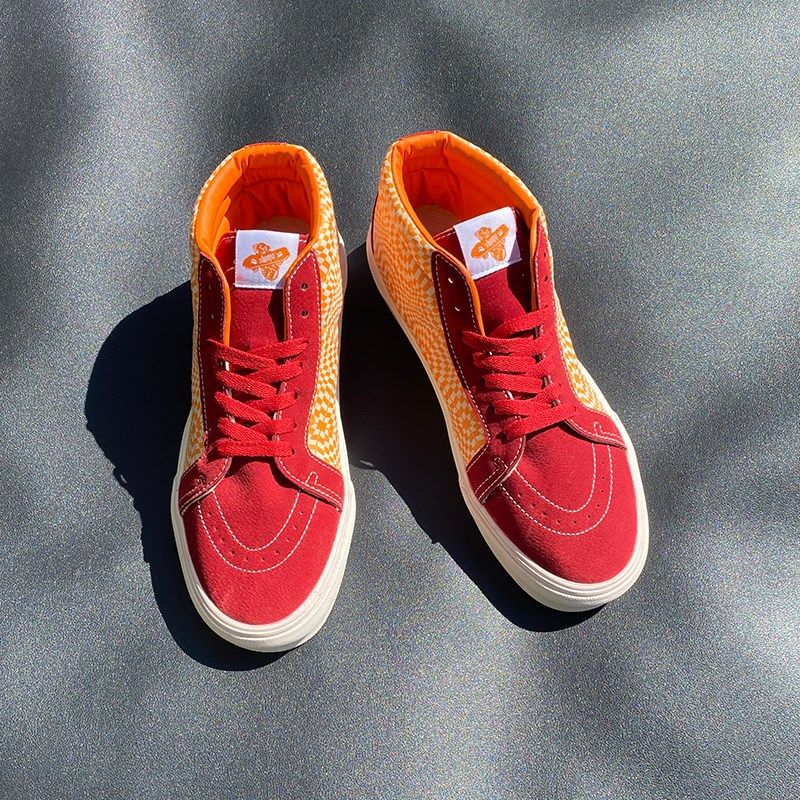 2025新款冬季男士超火爆款大码休闲鸳鸯帆布鞋情侣橙红色中帮板鞋,流行男鞋,休闲板鞋,淘宝优惠券,粉丝福利购,淘宝优惠卷