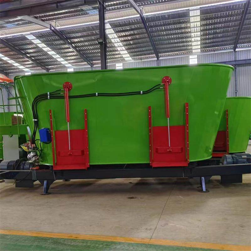 牛羊饲料粉碎揉丝搅拌机立式5-24立方饲料搅拌机,畜牧/养殖物资,特种养殖设备,淘宝优惠券,粉丝福利购,淘宝优惠卷