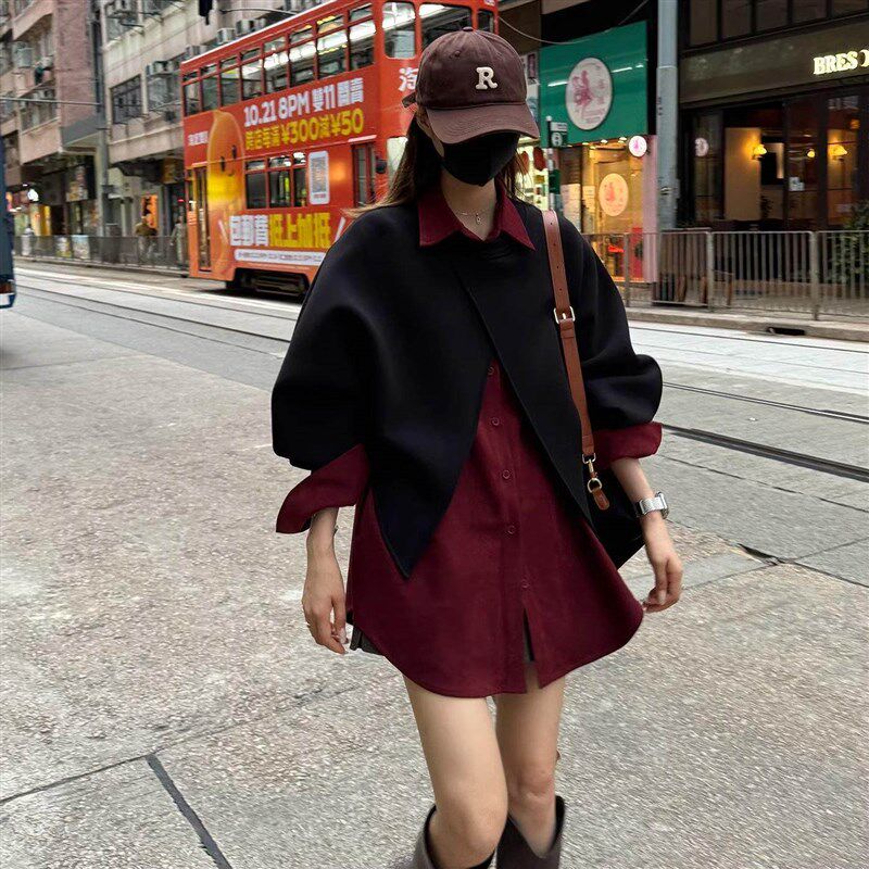 春季新款a两件套女百搭时髦慵懒风黑色外搭+酒红色衬衫宽松中长款
