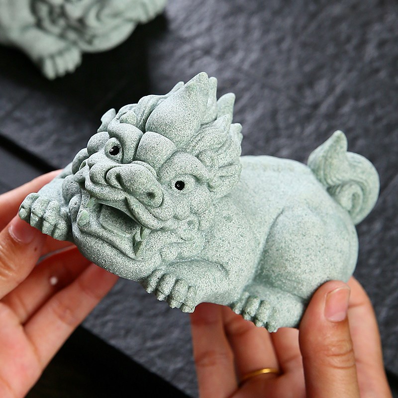 青砂石招财貔貅摆件家居饰品手工客厅办公室桌面摆设精品茶宠茶玩