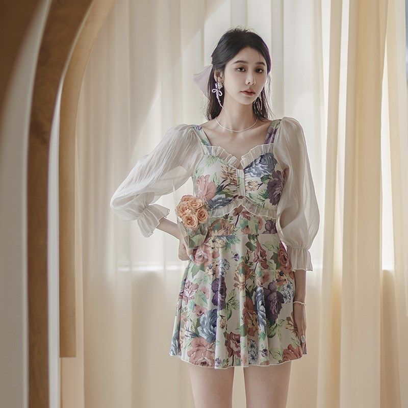 长袖泳衣女款夏连体裙式显瘦遮肚保守大码2024新款高级感温泉泳装