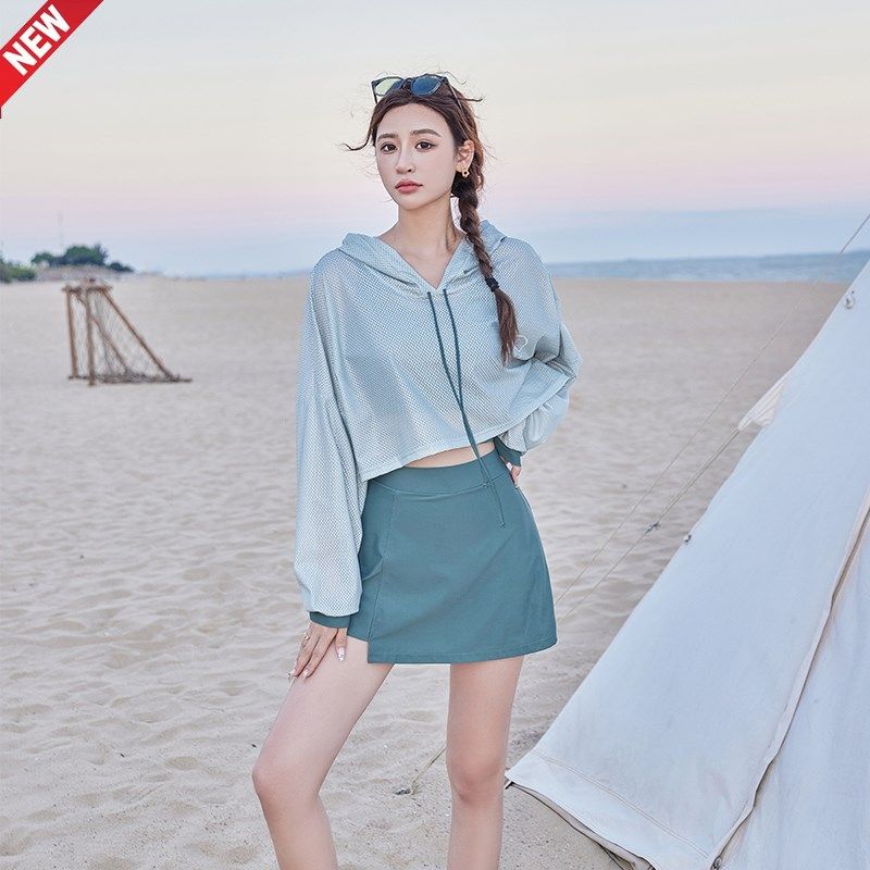 游泳衣女三件套裙式学生保守聚拢分体显瘦遮肚可爱少女泡温泉度假