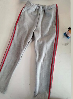 加绒冬款灰色校服裤子宽红杠中间一灰色反光条红灰红边三道杠定做
