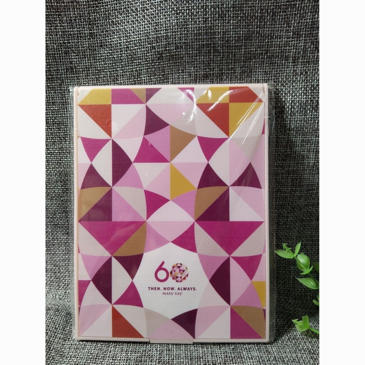 玫琳凯60周年纪念版美容镜可折叠随身便携化妆镜高清小镜子办公室