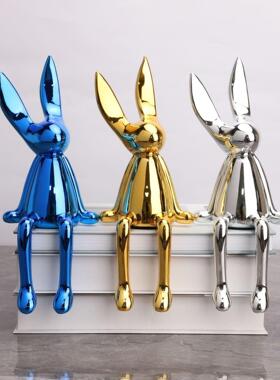 简约轻奢创意电镀银金蓝色坐姿动物兔子摆件树脂家居软装饰工艺品