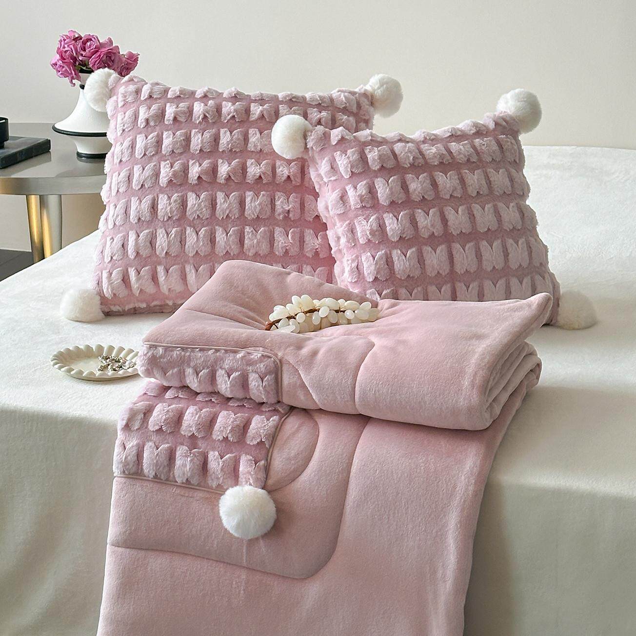 抱枕车用被子两用立体毛球加厚加绒午睡盖毯宿舍空调被办公室车用