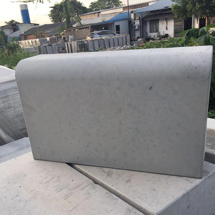 水泥路沿石混凝土路侧石水泥路牙石路平石芝麻灰路沿石