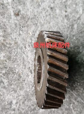 机床配件 重庆滚齿机斜齿轮Y38-21219A M3 Z32 L33 孔40 键8