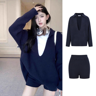 MosesQueen魔西女王大V领针织毛衣宽松显瘦休闲紧身短裤 两件套装