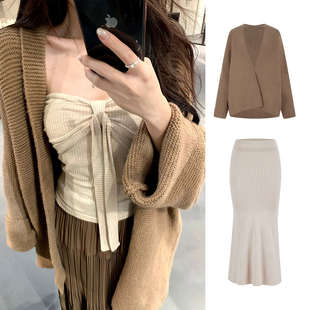 MosesQueen魔西女王软糯针织开衫 外套女秋冬鱼尾裙半身裙两件套装