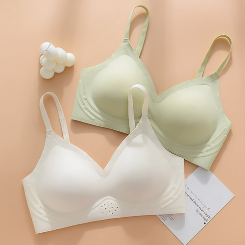 无痕内衣女小胸平胸专用聚拢加厚显大薄款收副乳无钢圈Z美背文胸