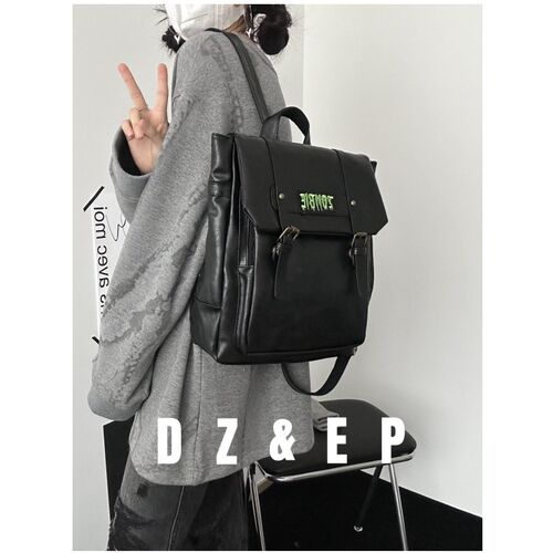 包包女2024新款潮书包时尚小众大学生上课大O容量辣妹黑色双肩背