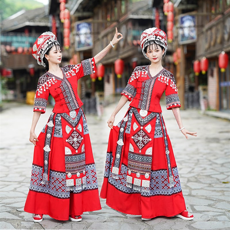 贵州苗寨旅拍苗族服装成人新苗疆风舞蹈演出云南侗族少数民族服饰