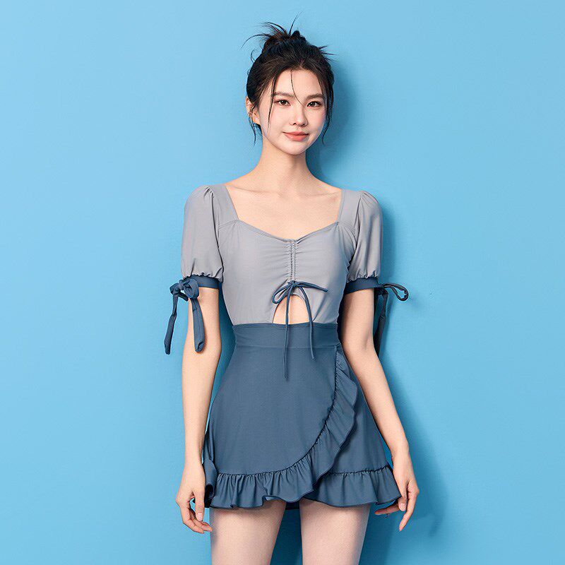 泳衣女款2025年新款泡温泉高级感连体游泳衣裙式游泳训练大码泳装