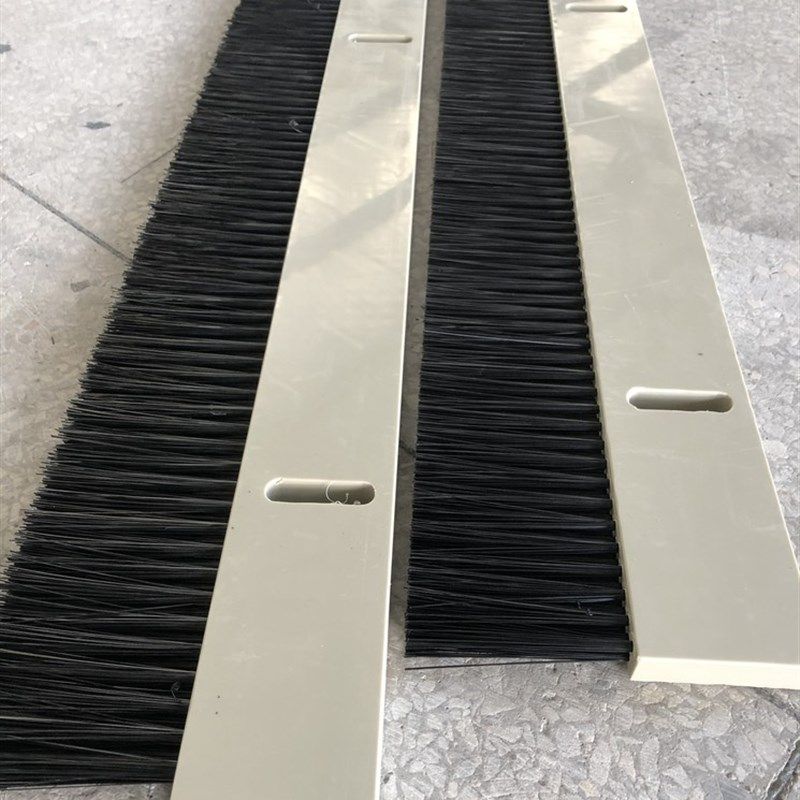 定制砖机条刷 pvc排刷pp条刷冲床毛刷板 工业尼龙毛刷条耐磨板刷,五金/工具,其他机械五金,淘宝优惠券,粉丝福利购,淘宝优惠卷