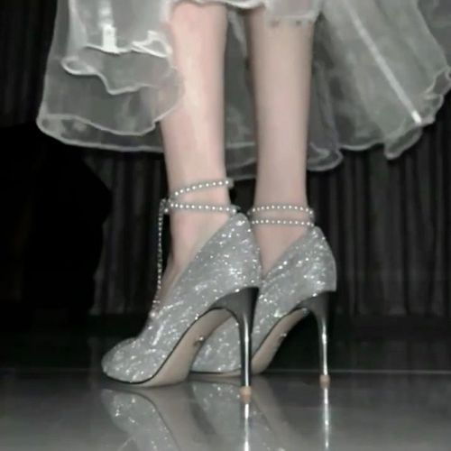小码313233银色高跟鞋女18岁成年礼2025新款伴娘鞋婚鞋大码41一43