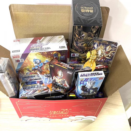 奥特曼卡片新年豪华大礼包
