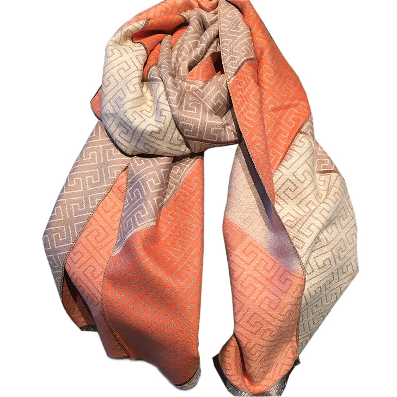 空调房办公室披风斗篷加厚大披肩夏保暖百搭秋冬季披肩围巾女两用