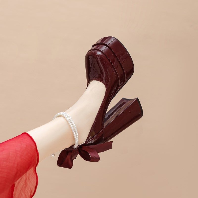 法式小个子15CM高跟鞋女粗跟春秋新款红色婚鞋新娘鞋漆皮方头单鞋,女鞋,婚鞋,淘宝优惠券,粉丝福利购,淘宝优惠卷