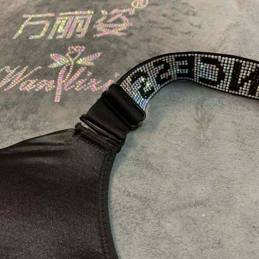 新品宽肩带无钢圈一片式防走光抹胸套装文胸罩内衣女上托