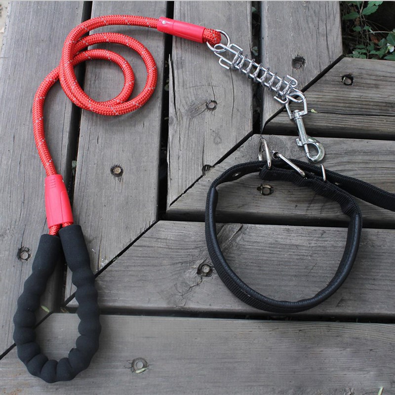 狗狗牵引绳 大狗金毛萨摩耶狗链子拉布拉多大型犬宠物牵引带防咬