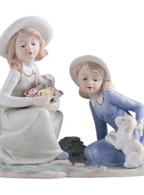 创意女孩陶瓷摆件家居客厅酒柜房间少女心装饰品新结婚礼物送新人