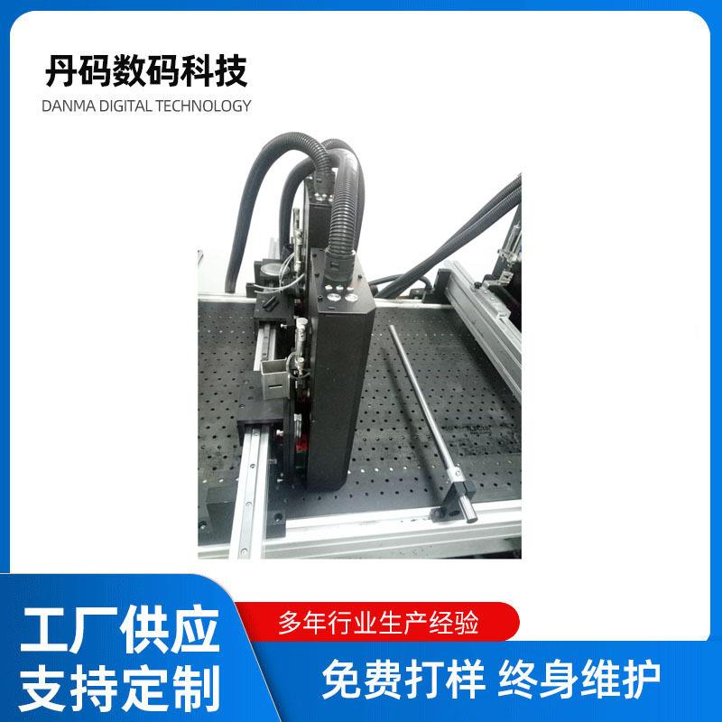 酒盖白底二维码喷码机刹车片UV白墨喷码机管材白色标识喷印设备