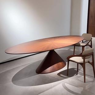 飞碟餐桌椭圆款意大利天平全实木异形别墅高档设计师意式极简茶桌