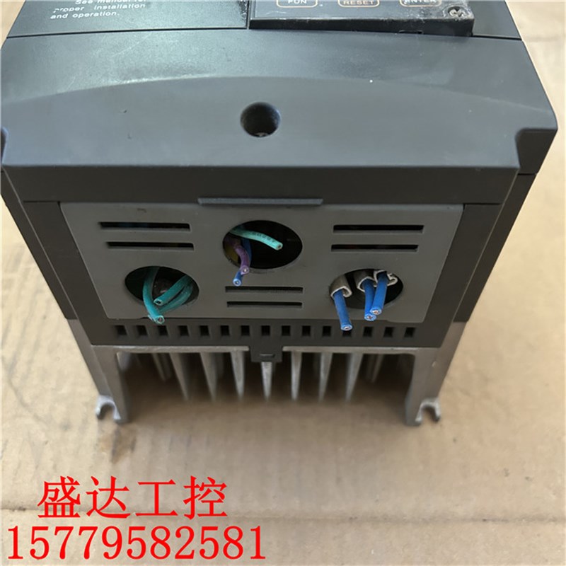 台安变频器 N310-4003-H3X 2.2KW 380V 成色漂亮 有质保 功能包好