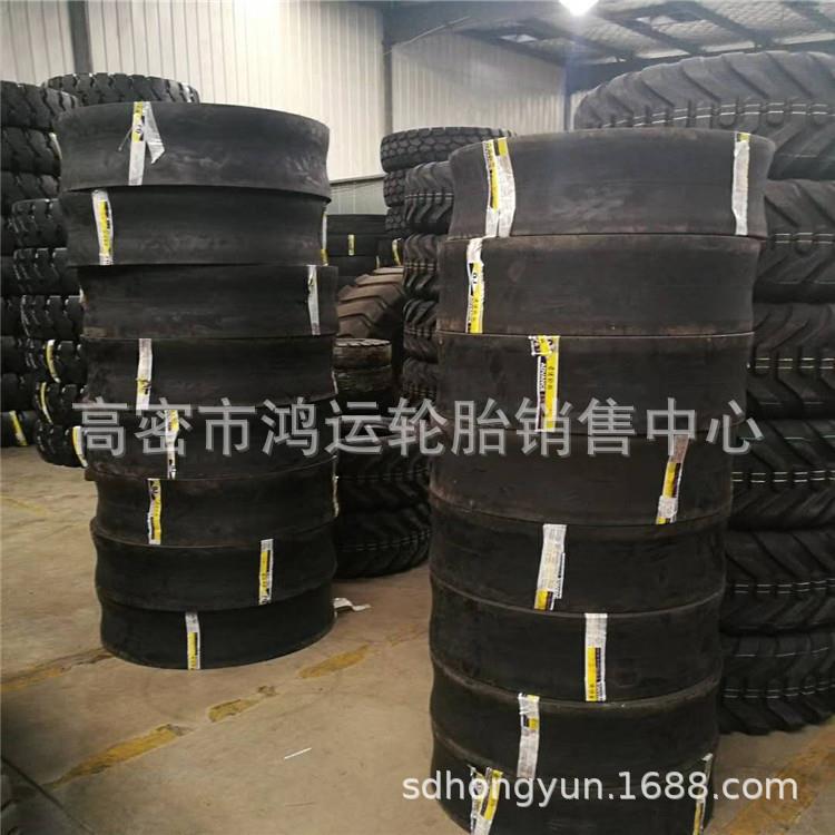现货供应 10.5/80-16光面压路机轮胎9.5/65-15铺路机轮胎13/80-20