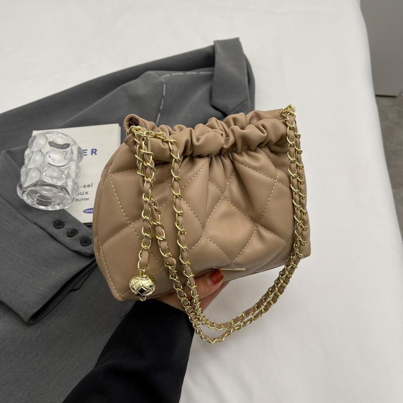 推荐时尚小香风菱格链条包