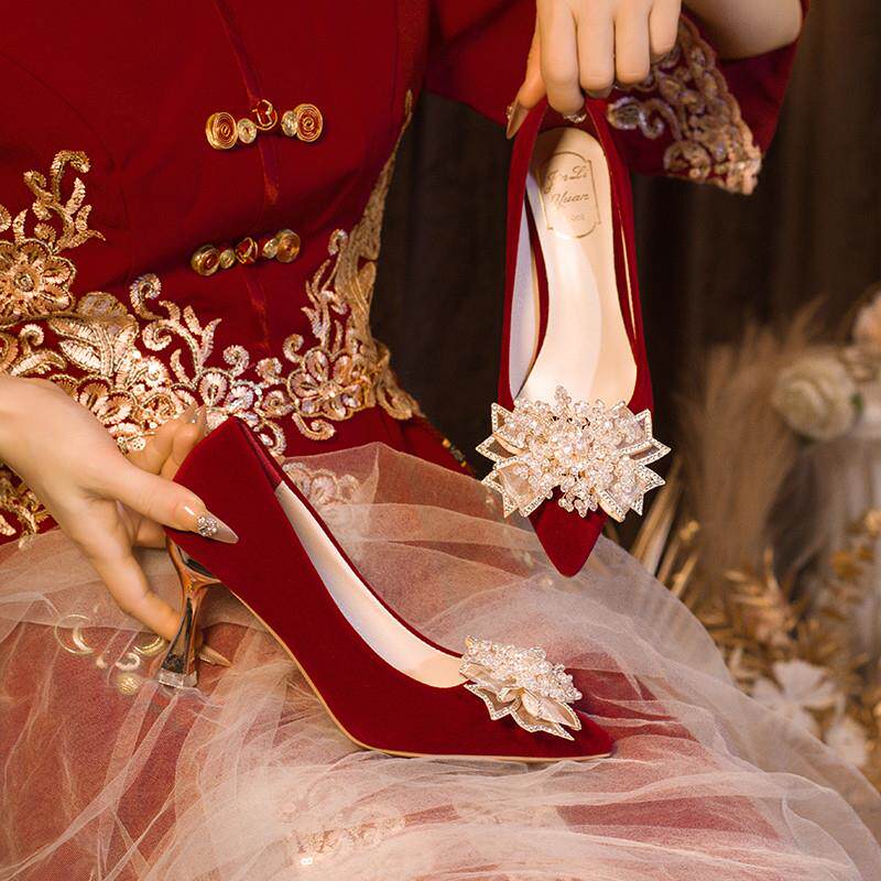 推荐绝美婚鞋禾秀婚纱两穿礼服尖头单鞋2026年新款不累脚红色高跟