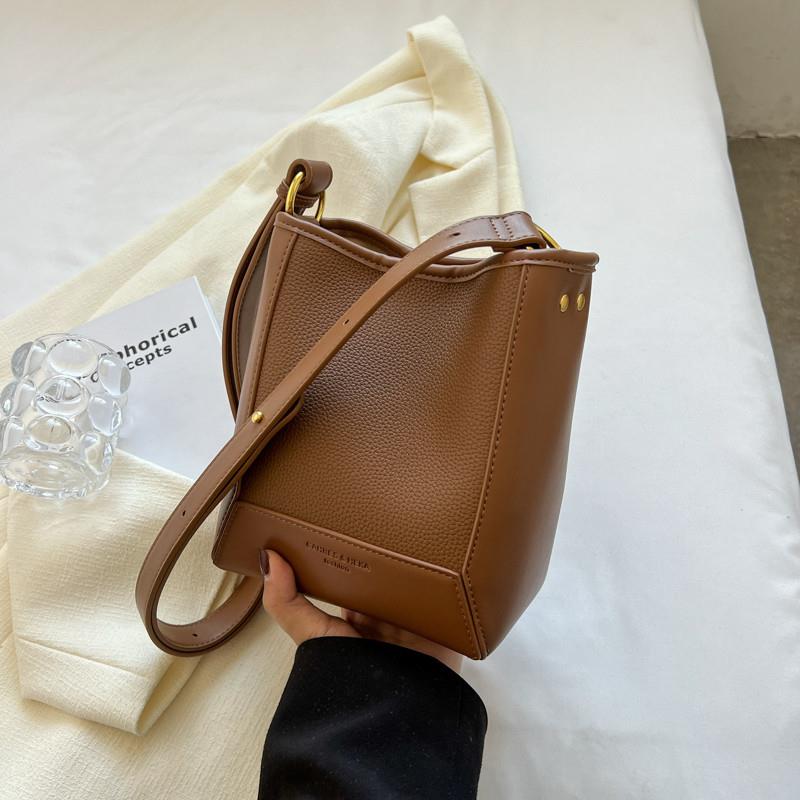 推荐复古小众设计包包女20