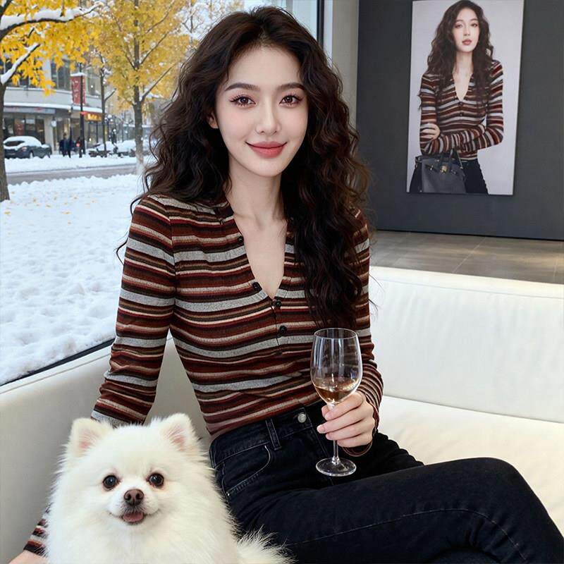 极速撞色条纹v领针织衫长袖t恤女秋冬内搭正肩修身显瘦上衣气质高