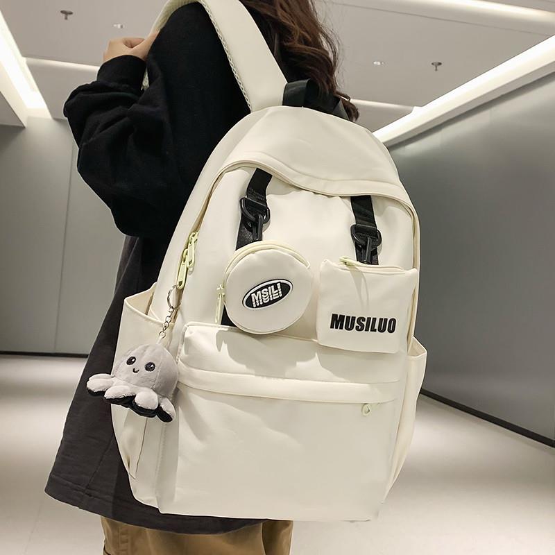 推荐设计感书包女男初中生